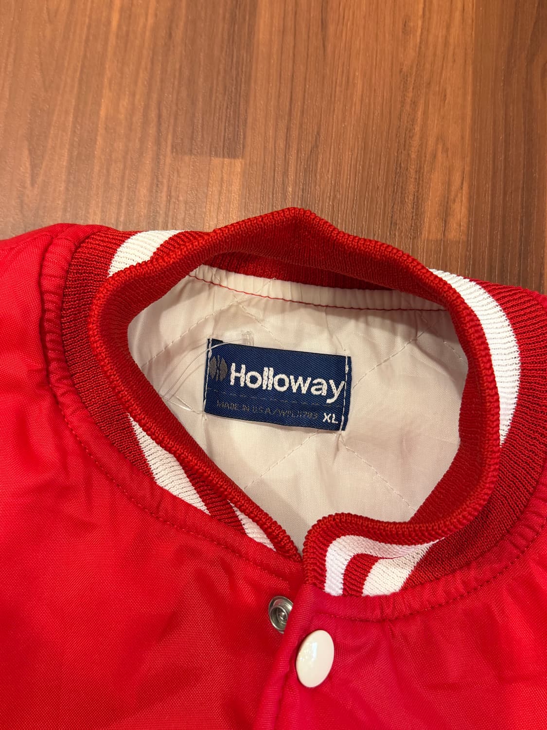 90s Holloway 할로웨이 스타디움 새틴 자켓 (made USA) 상품이미지9