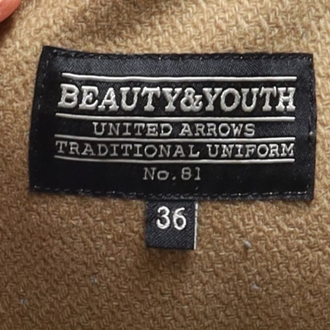 뷰티 앤 유스 Beauty&Youth Duffle Coat

 상품이미지8