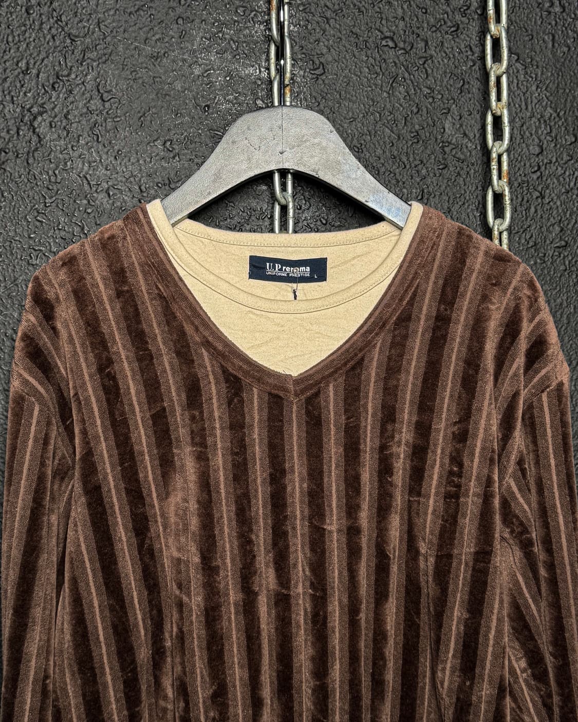 J.P. Pragma – Velour Stripe V-neck 상품이미지2