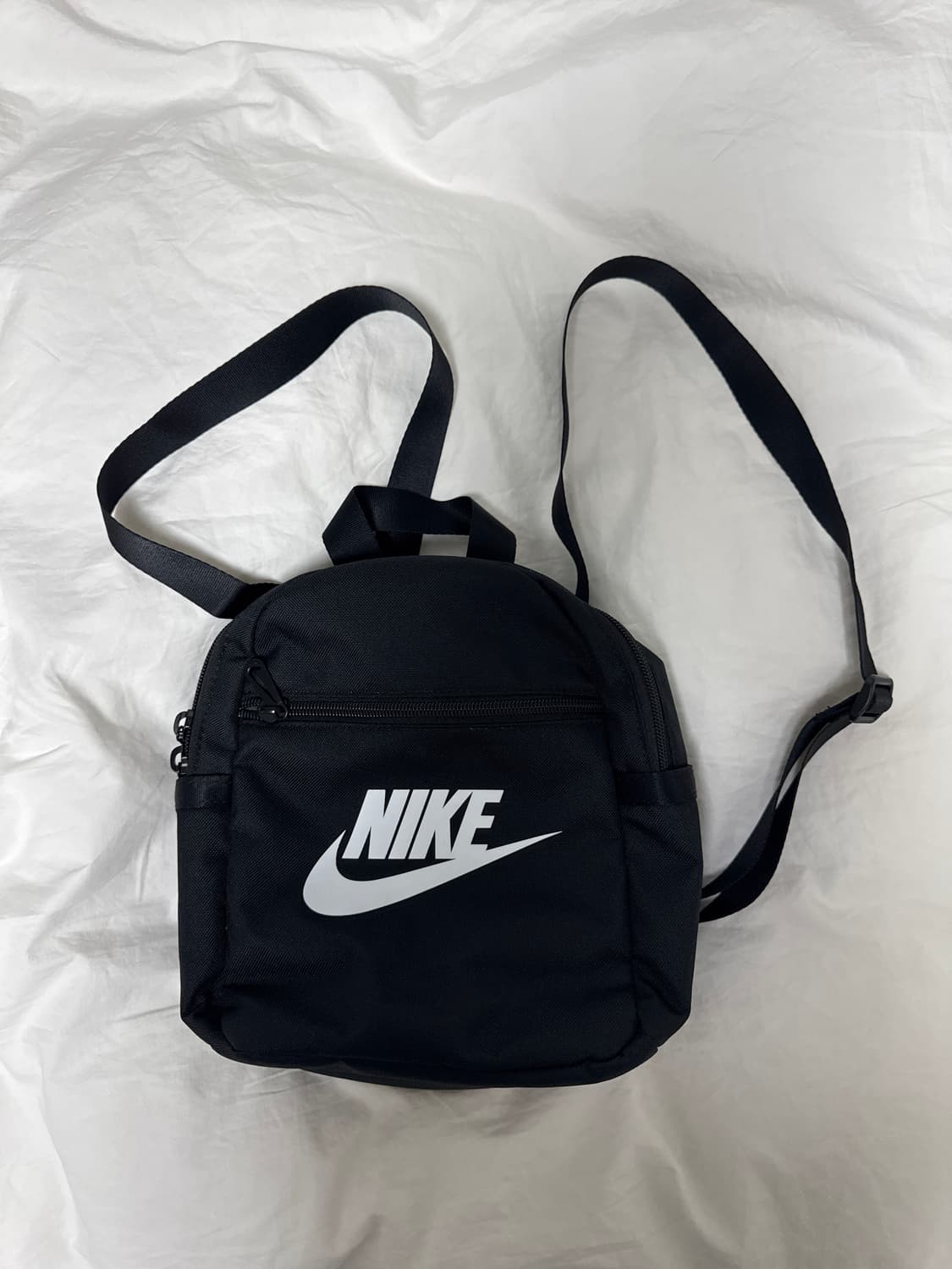 [새상품] 나이키 미니 백팩 상품이미지1