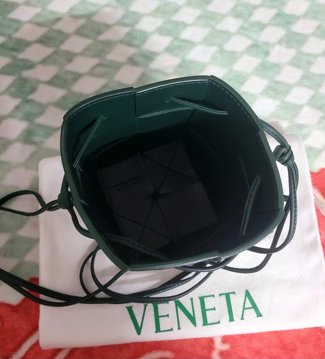 정품_무료배송) 보테가베네타 미니 버킷백(미니 카세트백) 상품이미지5