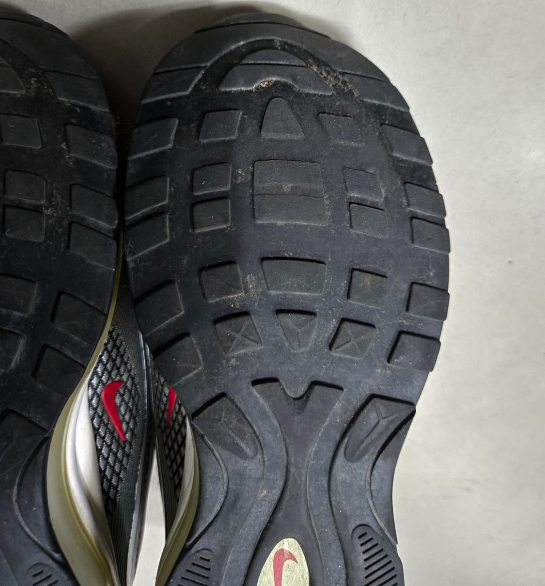 나이키 에어맥스97 울트라17 메탈릭 실버 240mm 상품이미지9