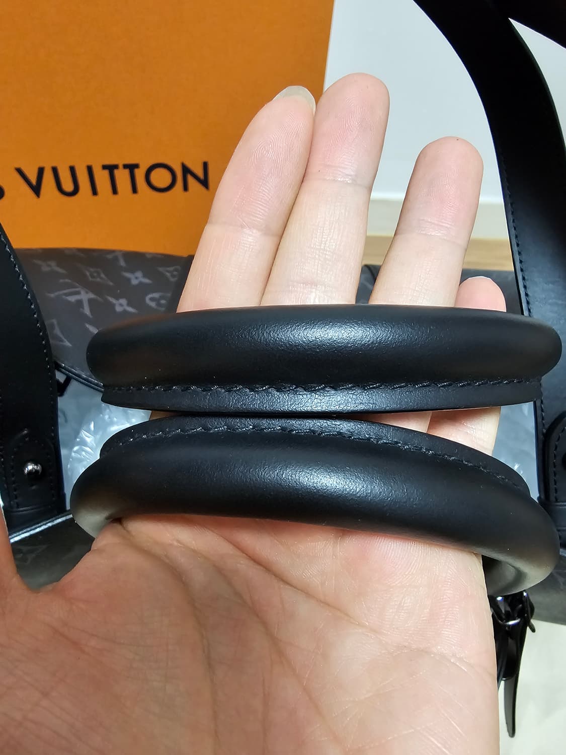 루이비통 이클립스 삭플라 24H 숄더백 토트백 25ss 신형 상품이미지9