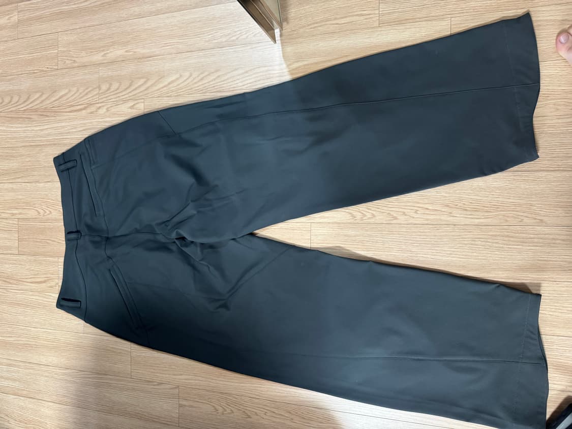 산산기어 패널드 다트 팬츠 차콜 2사이즈 상품이미지2