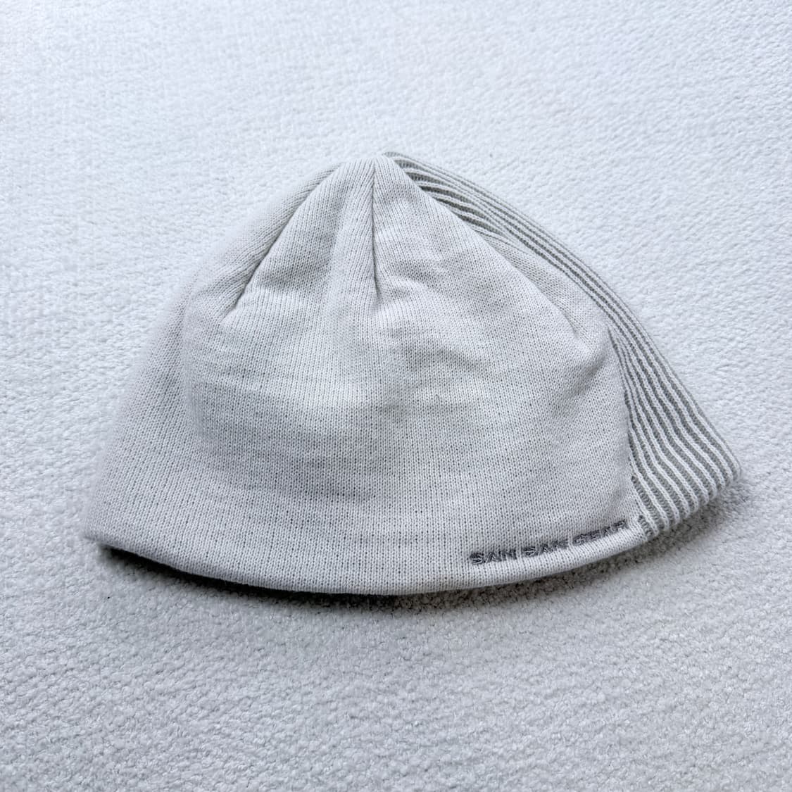산산기어 23FW BINARY BEANIE-IVORY 상품이미지4