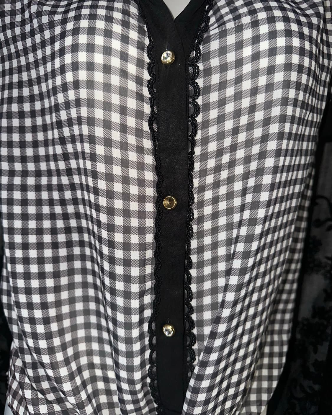 black gingham tie-front blouse 상품이미지3