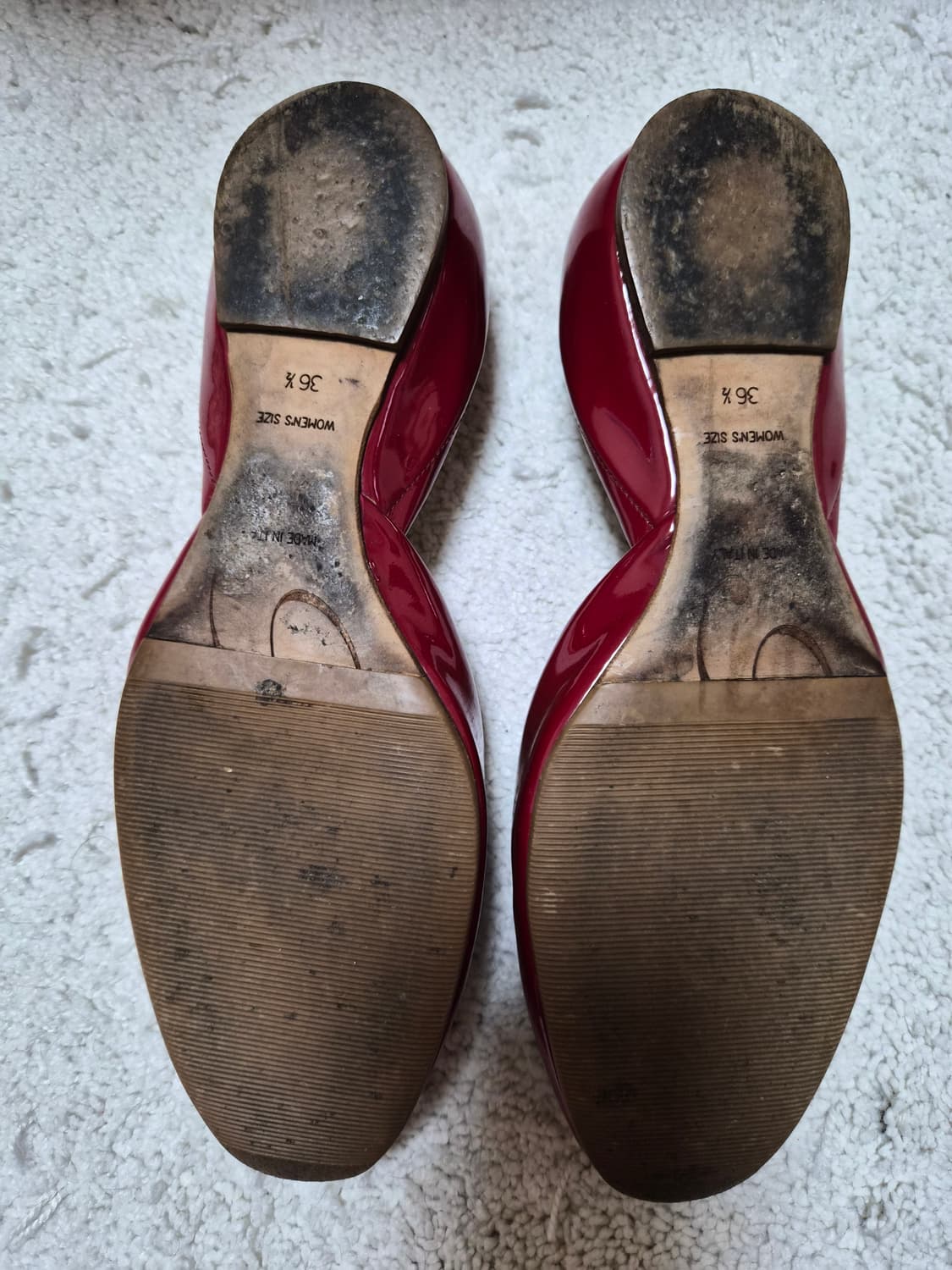 로저 비비에 칩스 페이던트 레더 플랫슈즈 상품이미지2