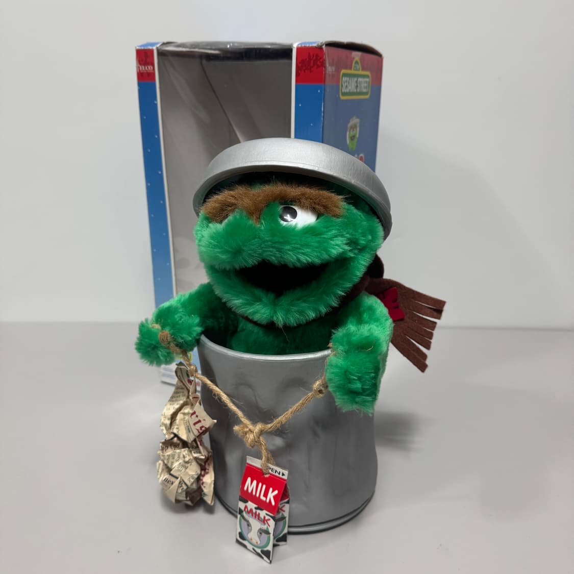 SESAME STREET 오스카 피규어 large 사이즈 (작동모델) 상품이미지1