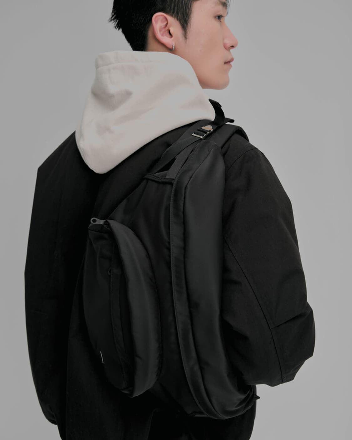 월스와일무브먼트 AWNING SLIDER BAG 블랙 상품이미지2