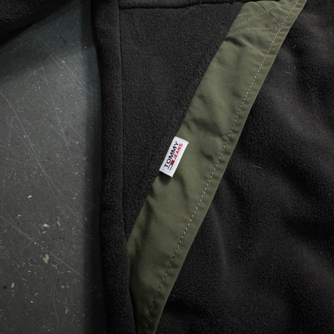 95-100 타미힐피거 후리스 상품이미지3