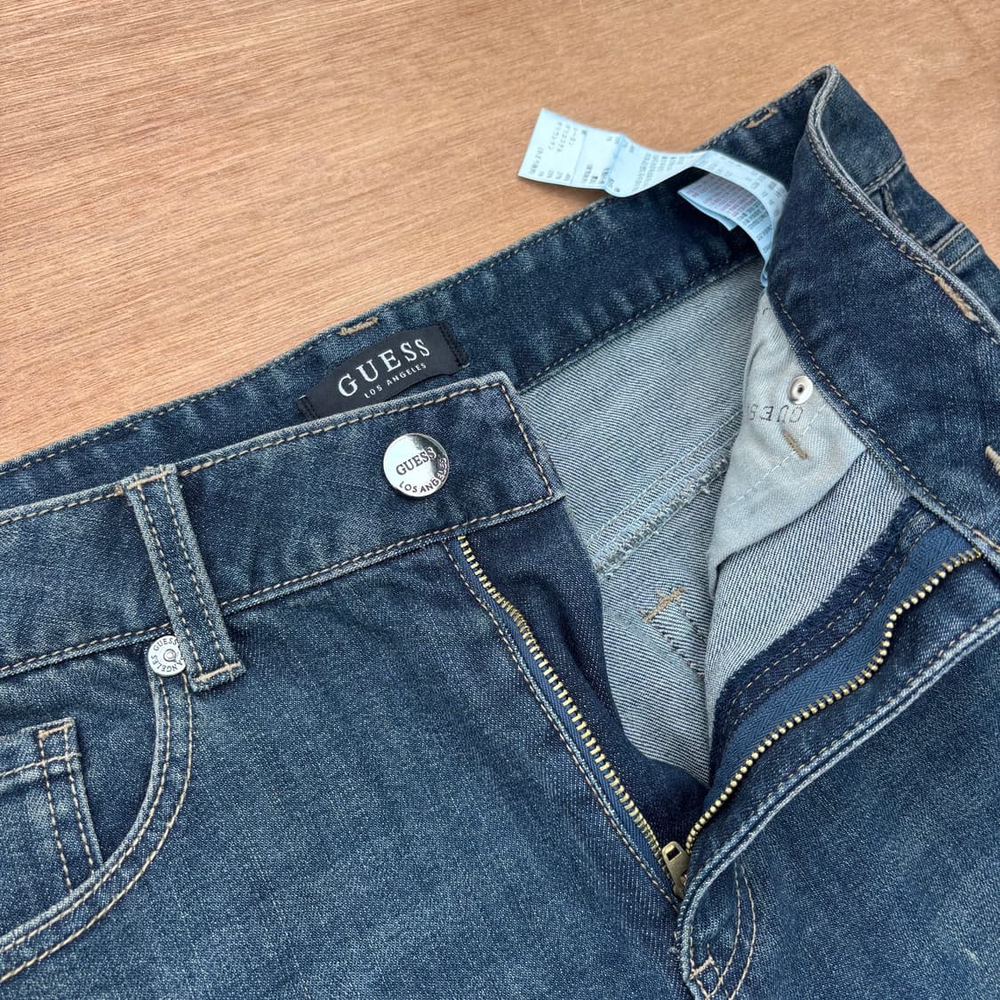 GUESS Dark Wash Classic Fit Denim  상품이미지2