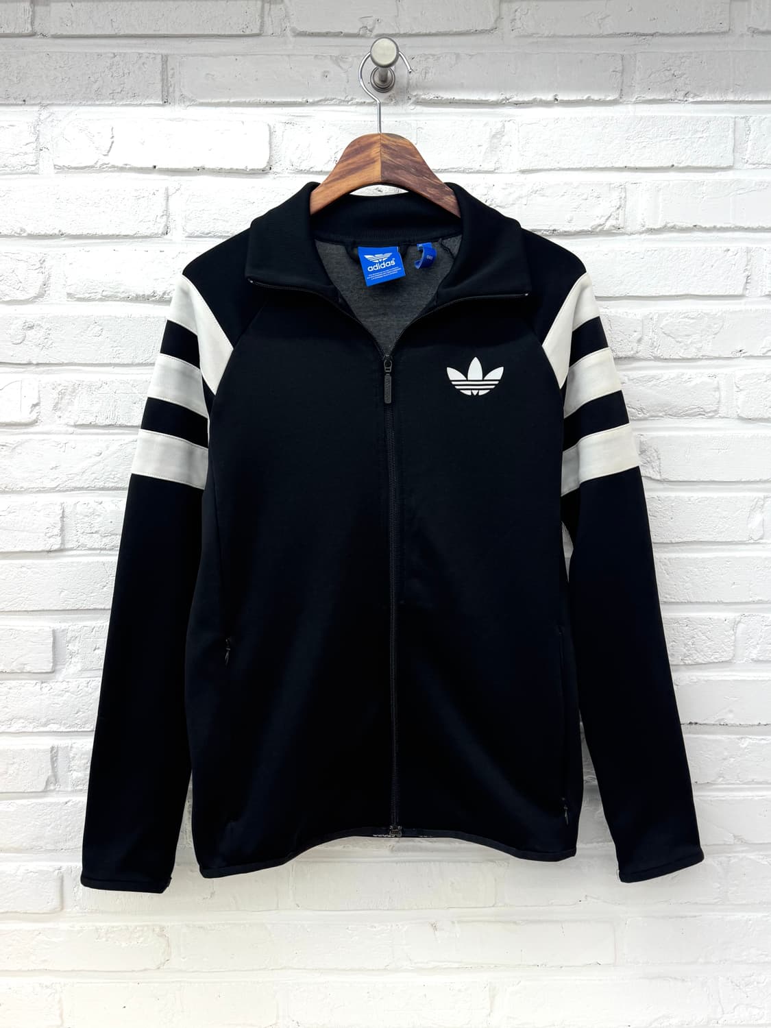 아디다스 블랙 트레포일 트랙탑 져지 상품이미지3