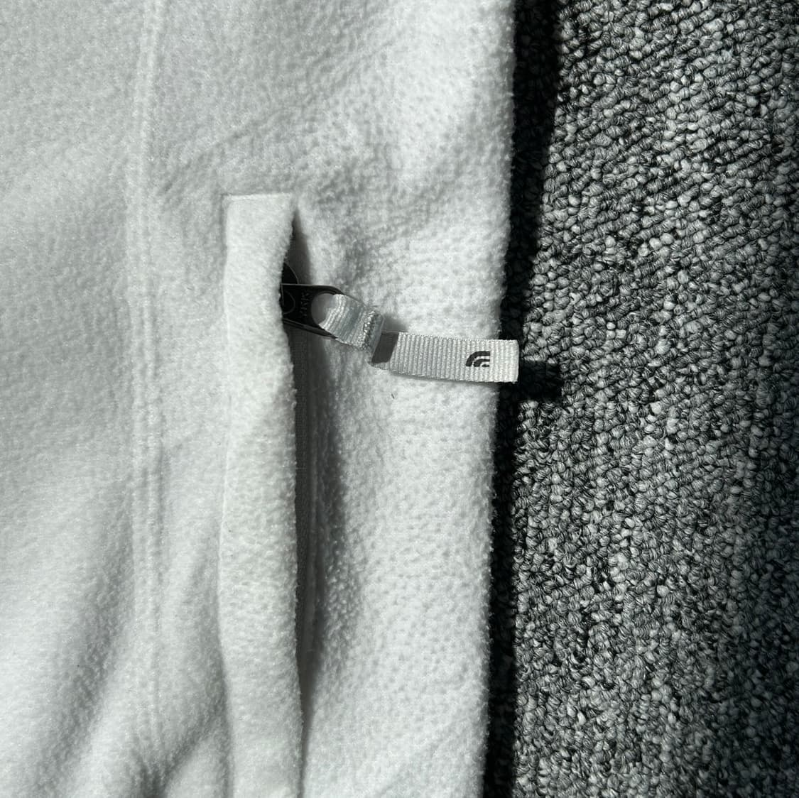 노스페이스 화이트 플리스 집업  상품이미지6