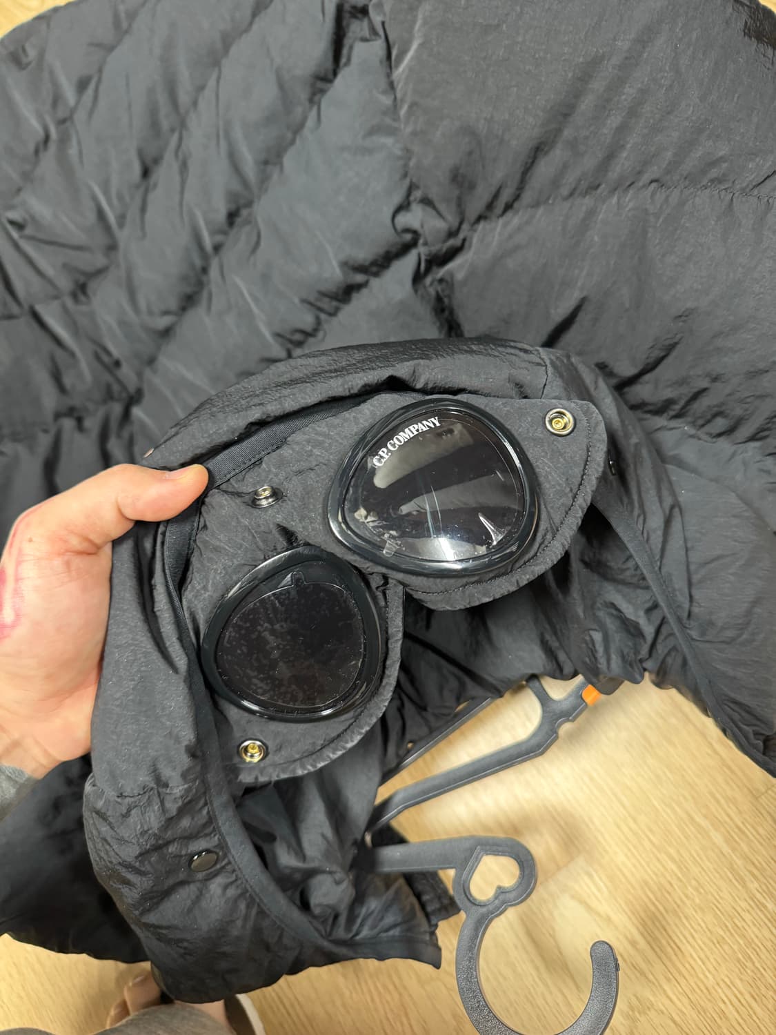 CP컴퍼니 에코크롬R 고글패딩 상품이미지6