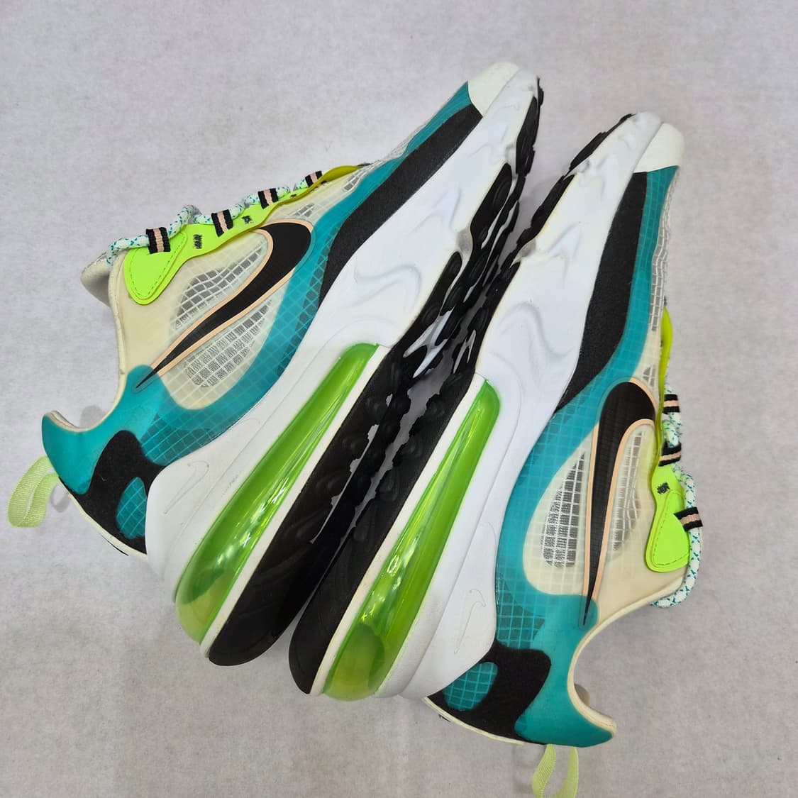 나이키 에어맥스270 리액트SE 오라클아쿠아 상품이미지4