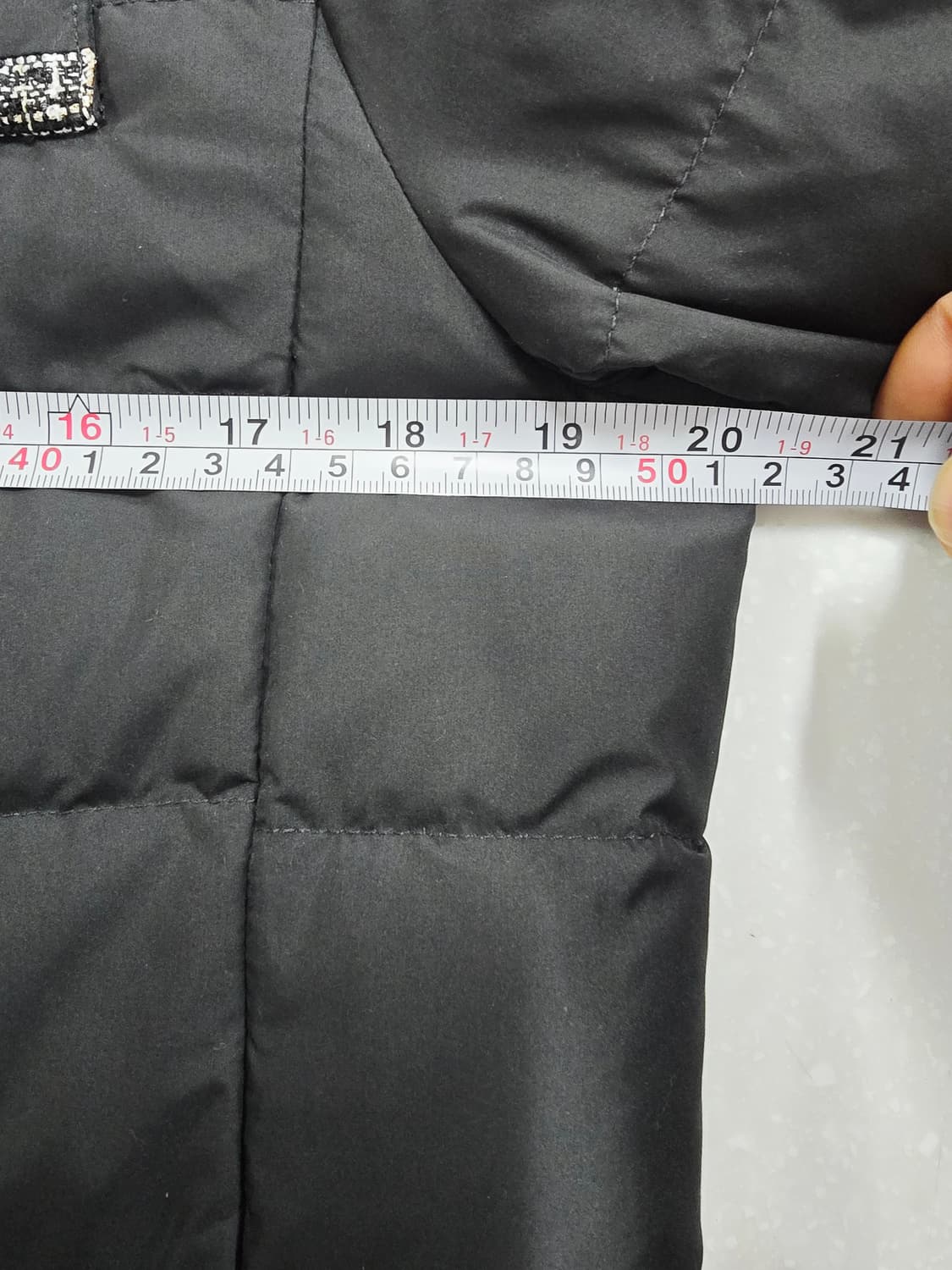 jj지고트 트위드 블랙 경량 구스패딩 자켓 상품이미지8