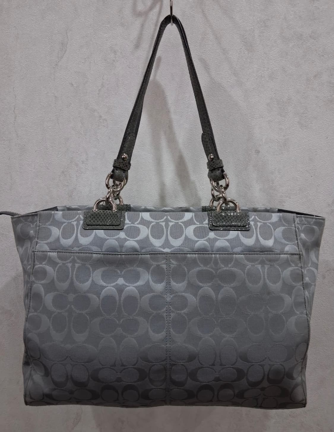 코치 시그니처 턴락 토트백 그레이 / 코치 숄더백 / 코치가방 / 코치백 상품이미지2