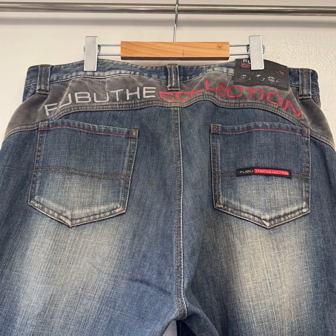 후부 워싱 코듀로이 배색 레터링 데님 팬츠 상품이미지6