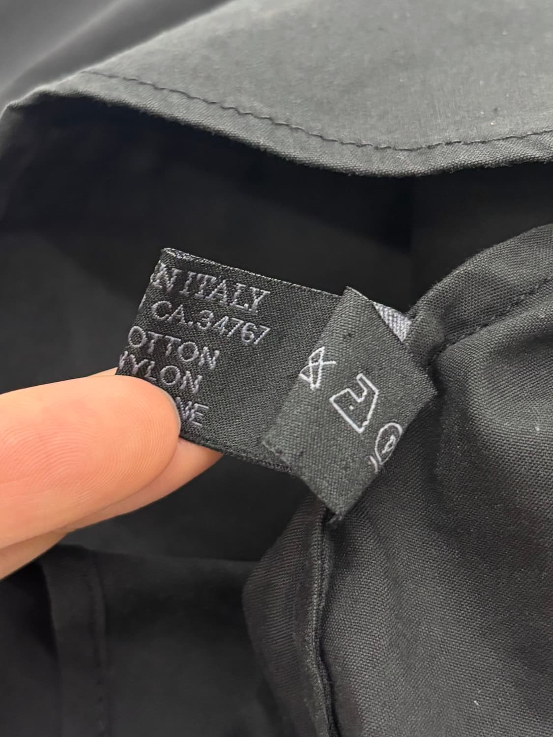 Prada 프라다 블랙 버튼 셔츠  상품이미지8