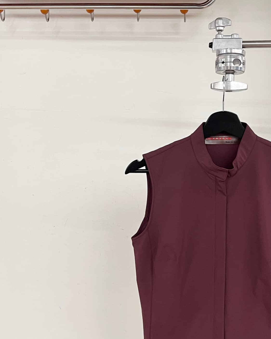 프라다 플럼 나일론 집업 베스트 상품이미지3