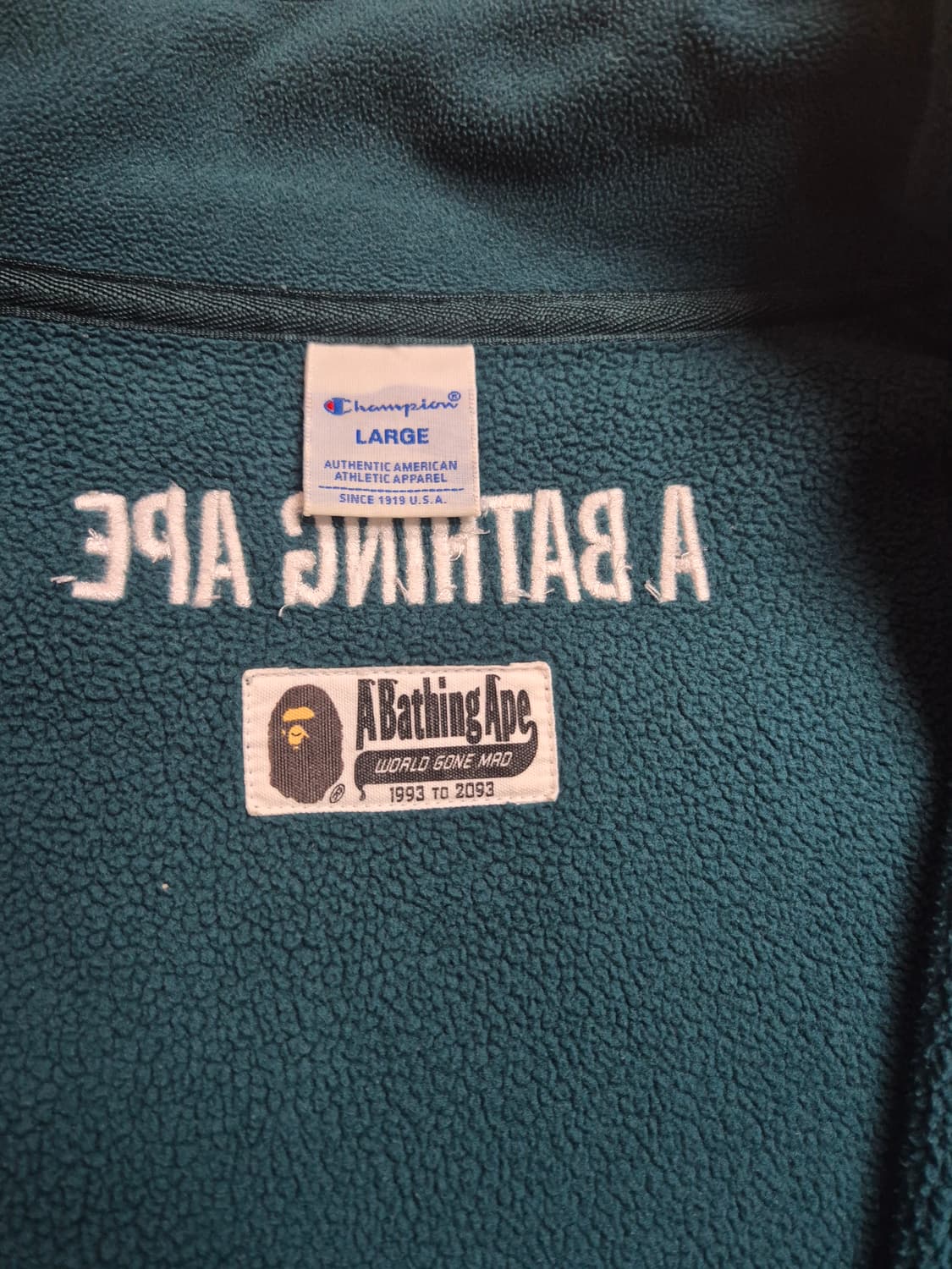 베이프x챔피온 플리스 집업 판매합니다 상품이미지7