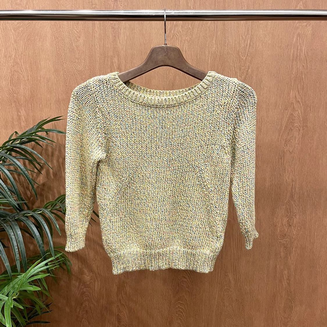 랑방 7부 멜란지 니트 크롭 리브드 커프 라운드넥 디테일 슬림핏 상품이미지1