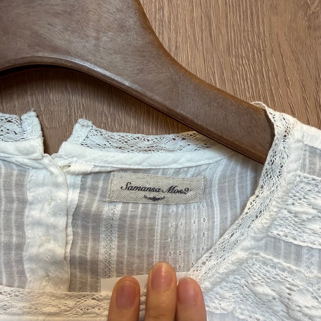 빈티지 반팔 블라우스 레이스 프릴 자수 디테일 루즈핏 아이보리 상품이미지5