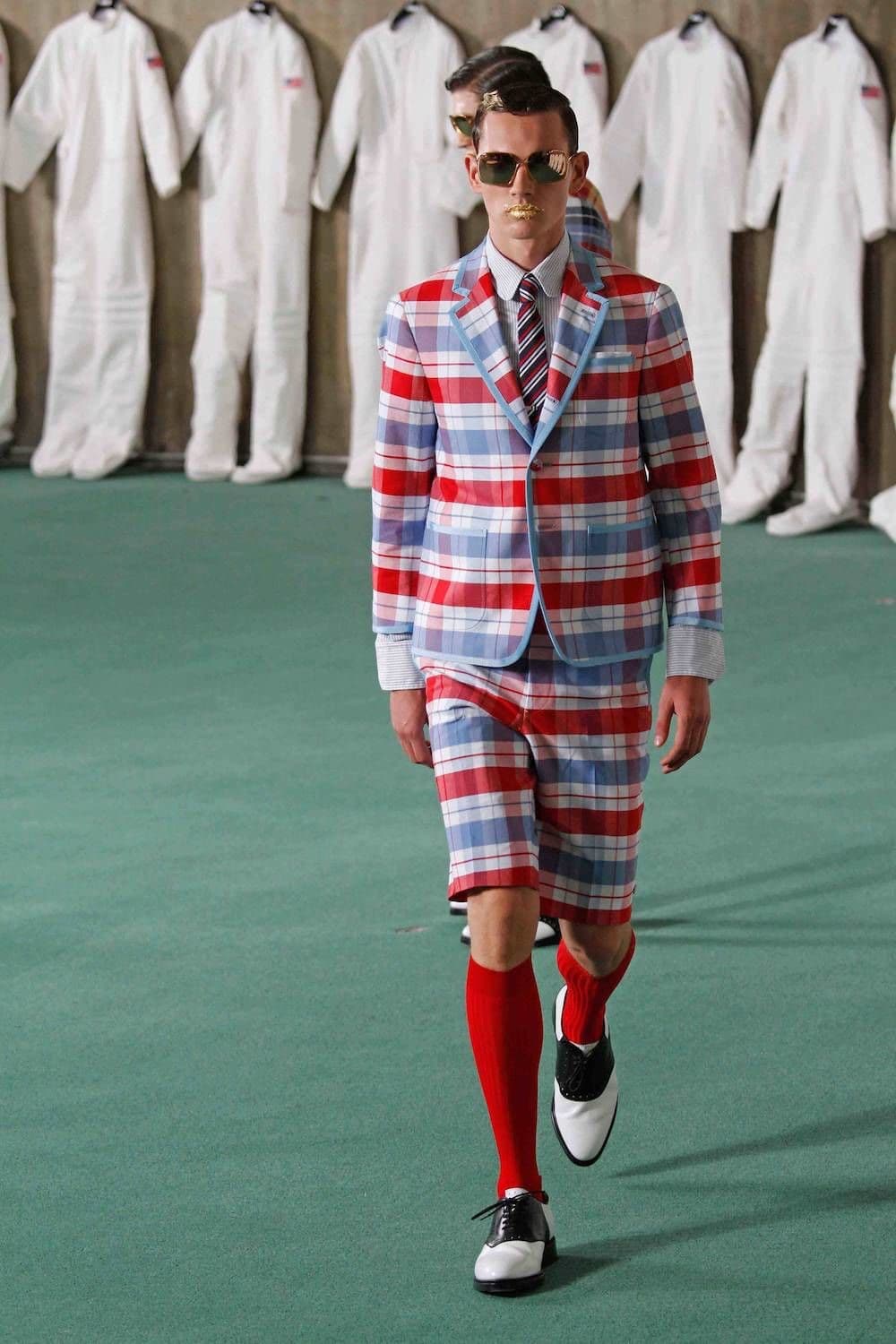 톰브라운 2011 런웨이 타탄 체크 논파이핑 자켓 상품이미지2