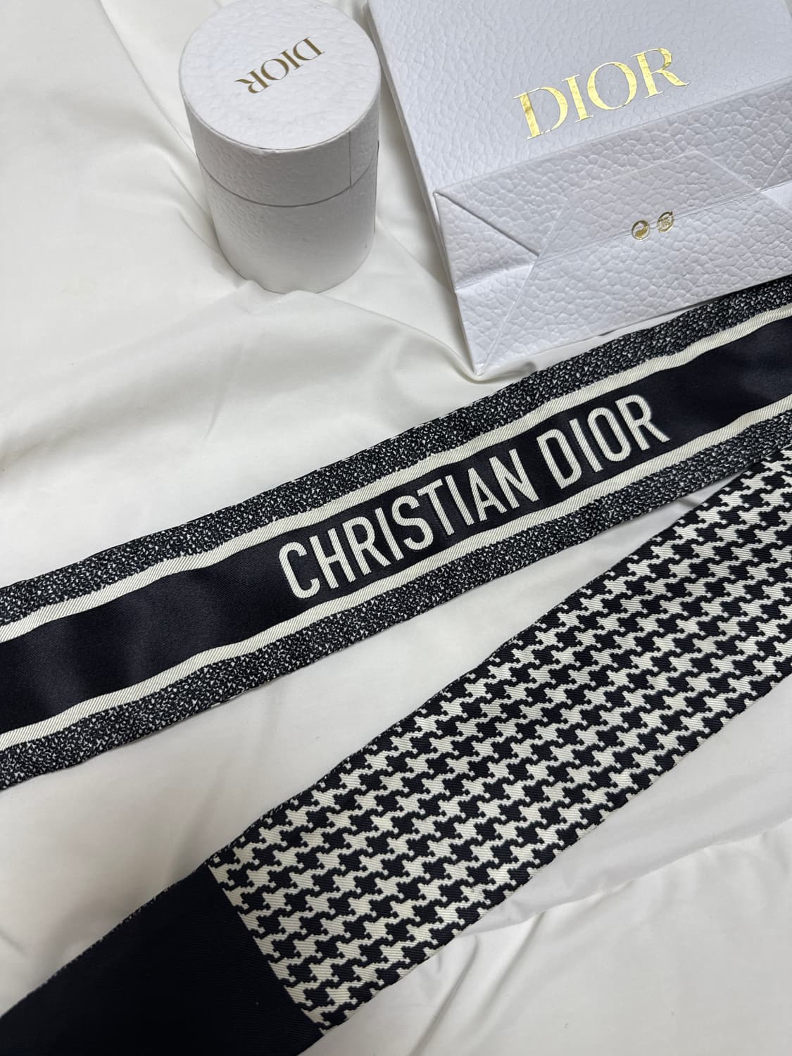 디올 몽테인 스카프  상품이미지1