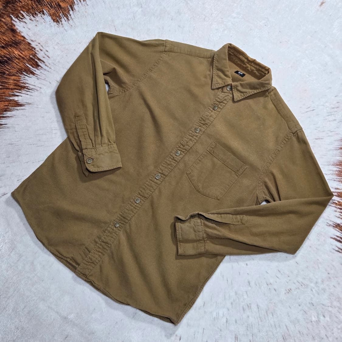 재팬 유니클로 브라운 셔츠 상품이미지1