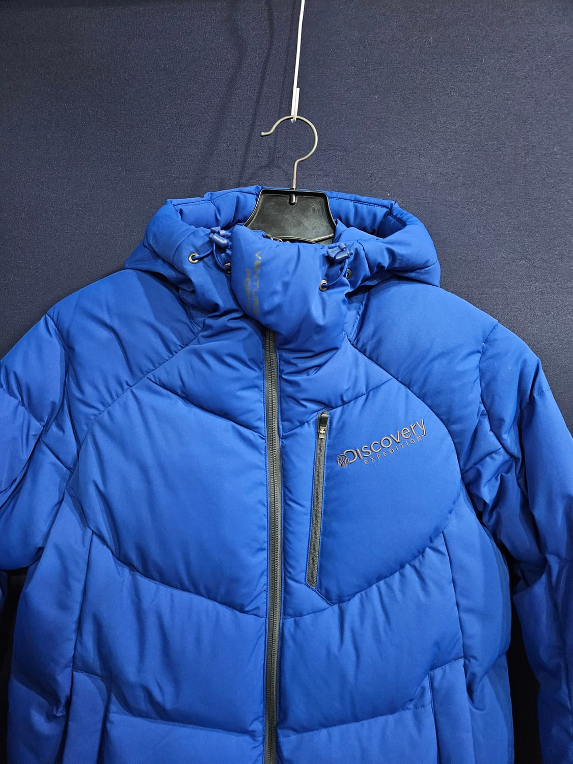 디스커버리 블루컬러 남성 슬림핏 95 구스다운 후드패딩  상품이미지8