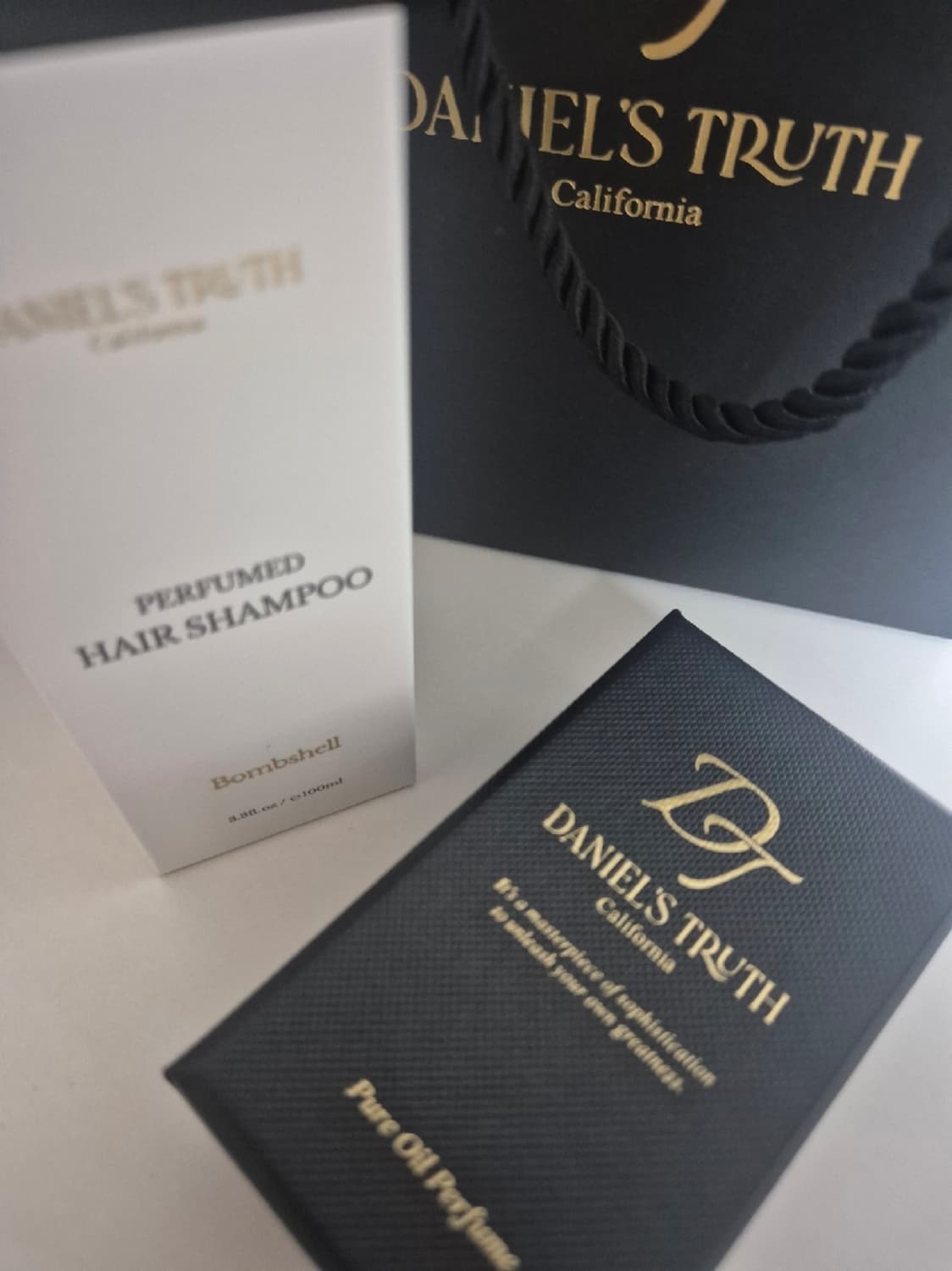 다니엘트루스 오일퍼퓸 매그놀리아 힐 밤쉘 샴푸 상품이미지1