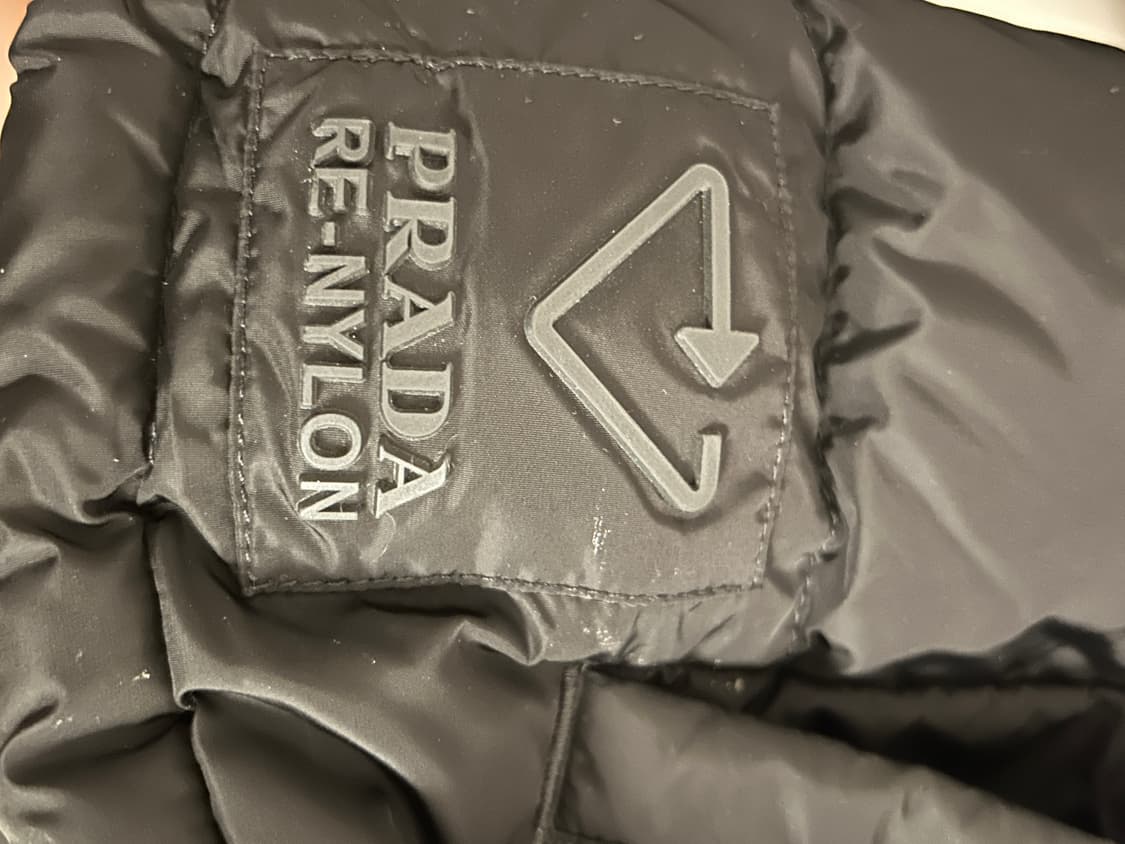 [48] 프라다 리나일론 패딩 블랙 상품이미지6