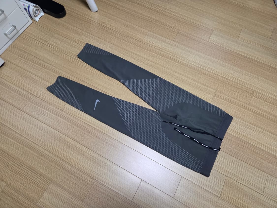 나이키 조널 스트렝스 타이츠 레깅스  상품이미지7