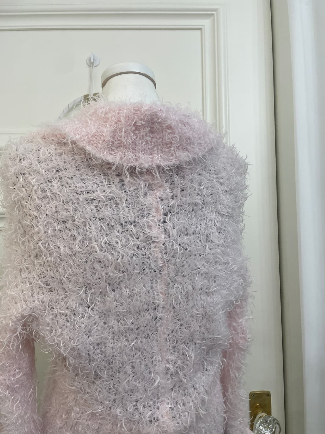 pink shaggy one-button collar crop cardi 상품이미지5