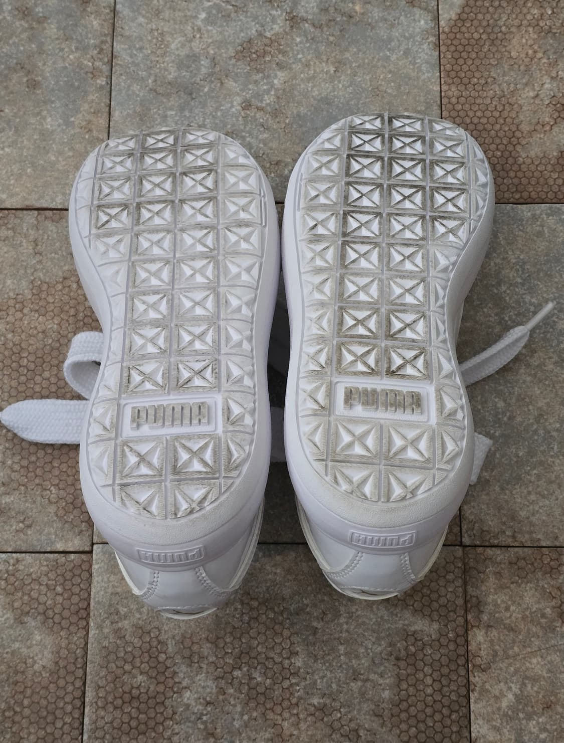 (250)푸마 스웨이드 마유 하트 페이턴트 화이트 상품이미지9