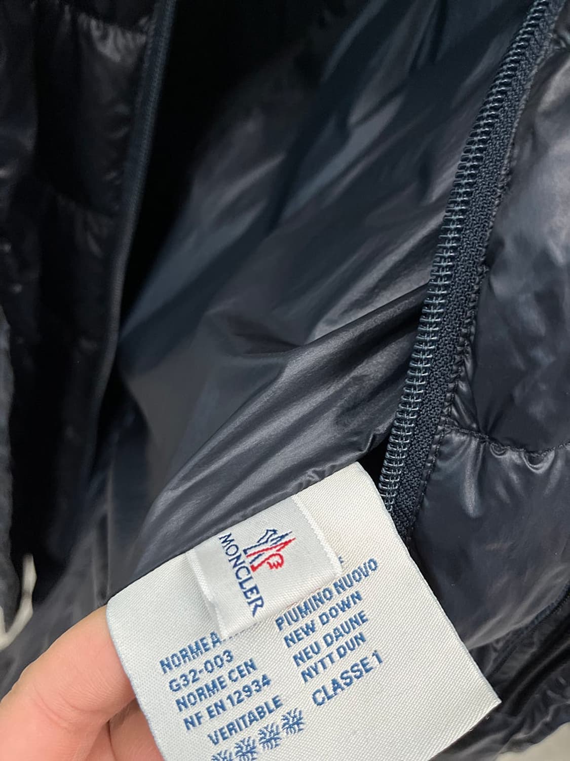 105) 몽클레어 경량 다운사파리  상품이미지10