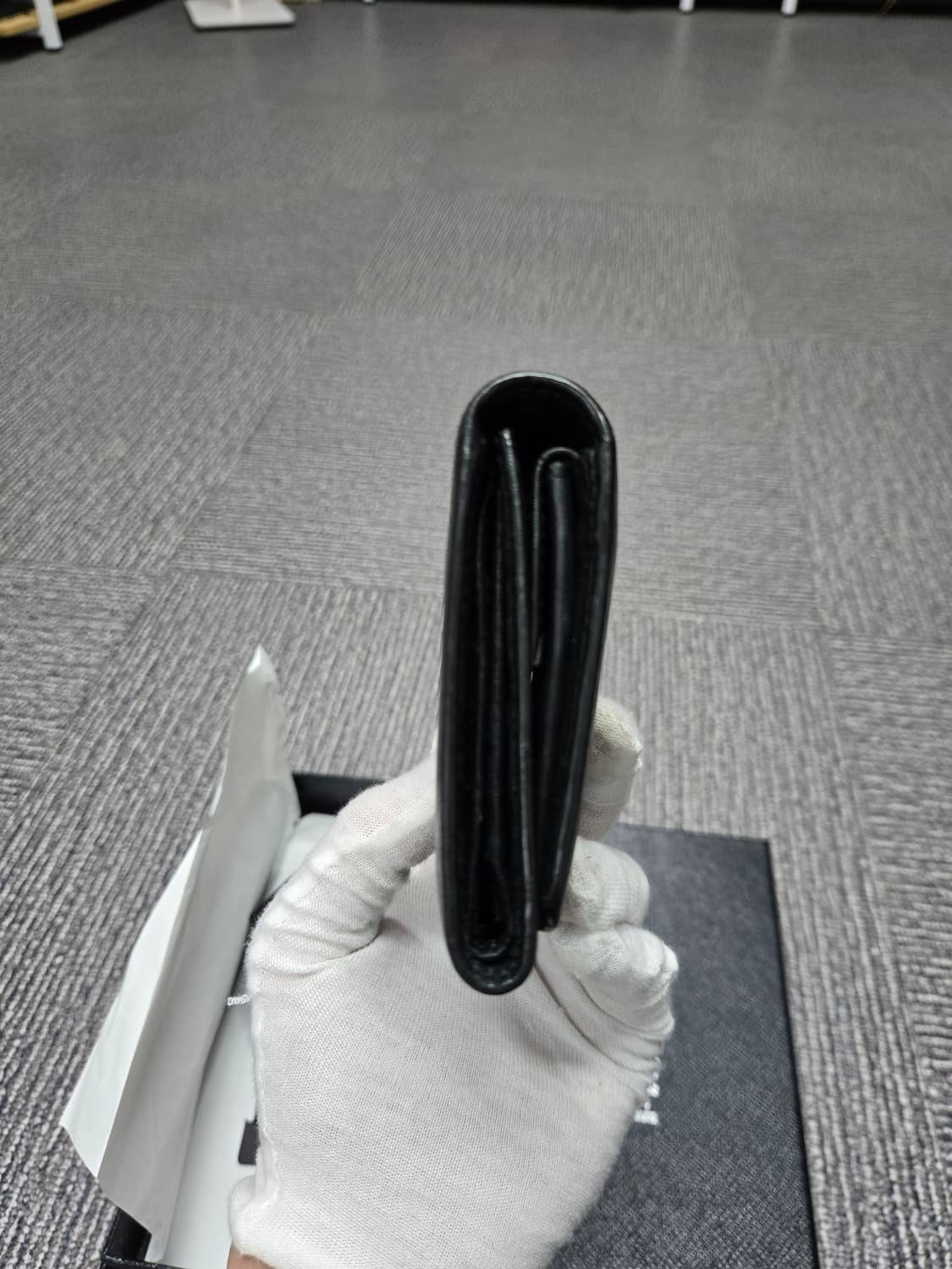 [특가][정품] 프라다 사피아노 삼단 중지갑 상품이미지3