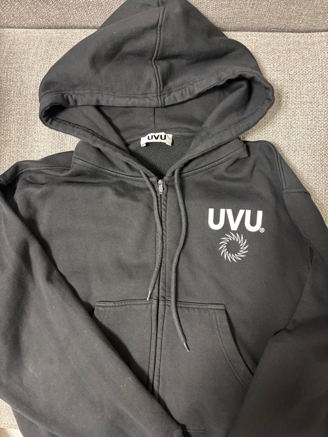 Uvu 인시그니아 후드집업 xs 상품이미지3