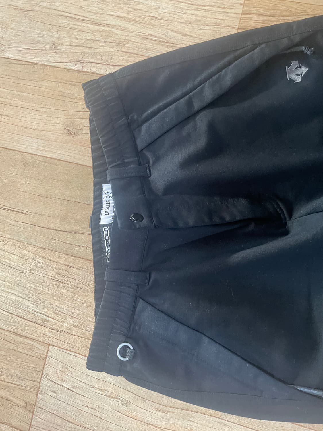 데상트 카고팬츠 상품이미지2