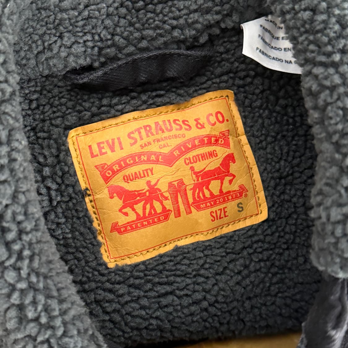 [S] 리바이스 블랙 쉐르파 데님자켓 상품이미지7