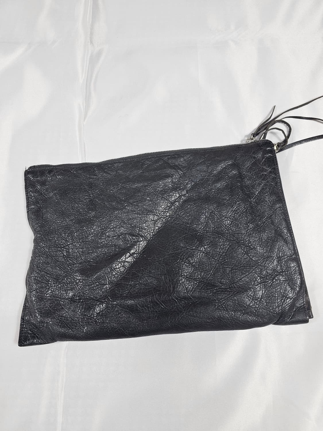 발렌시아가클레식모터클러치 상품이미지2