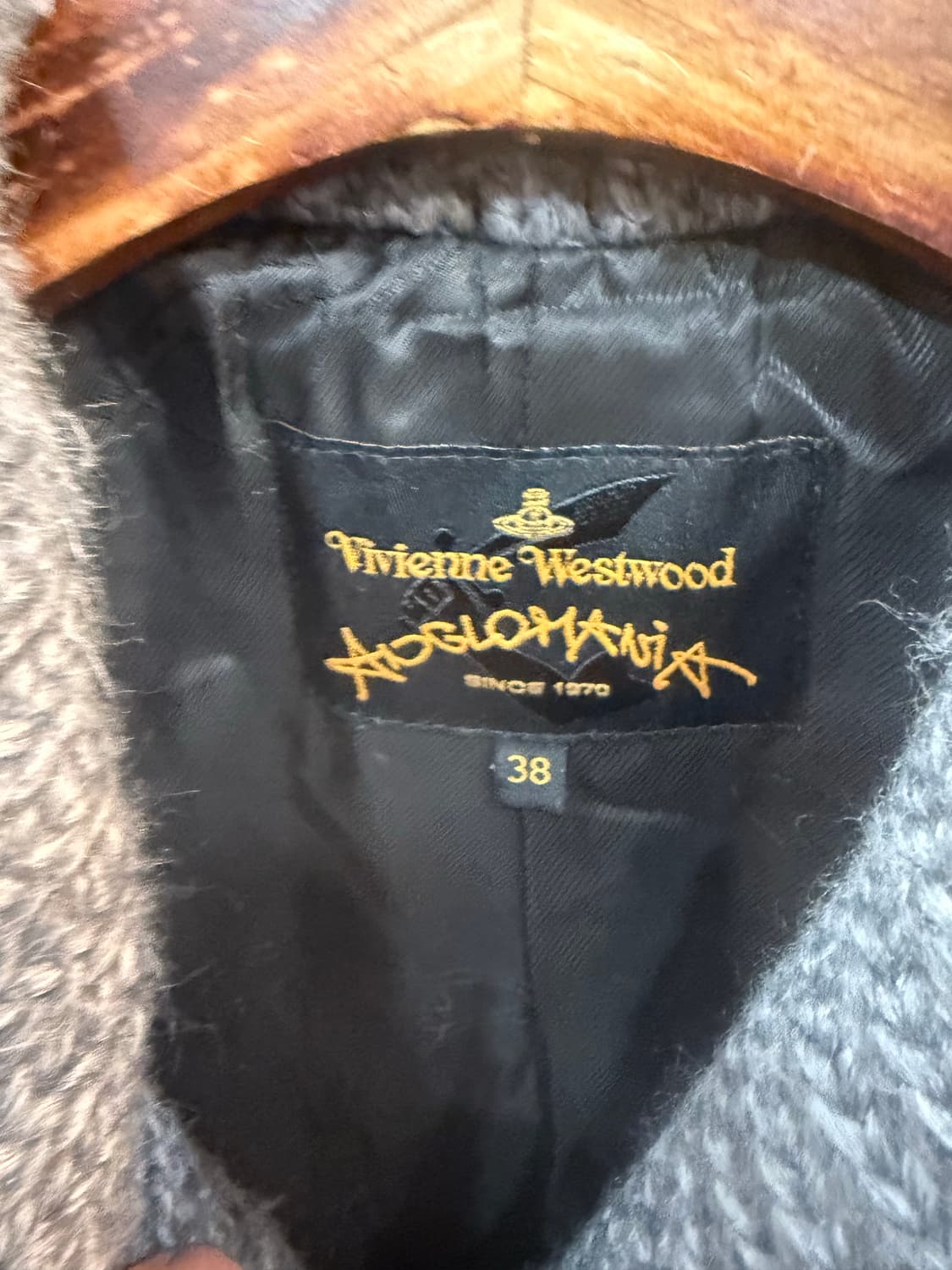 38/44-55 정품 비비안웨스트우드 코트 팝니다 상품이미지2