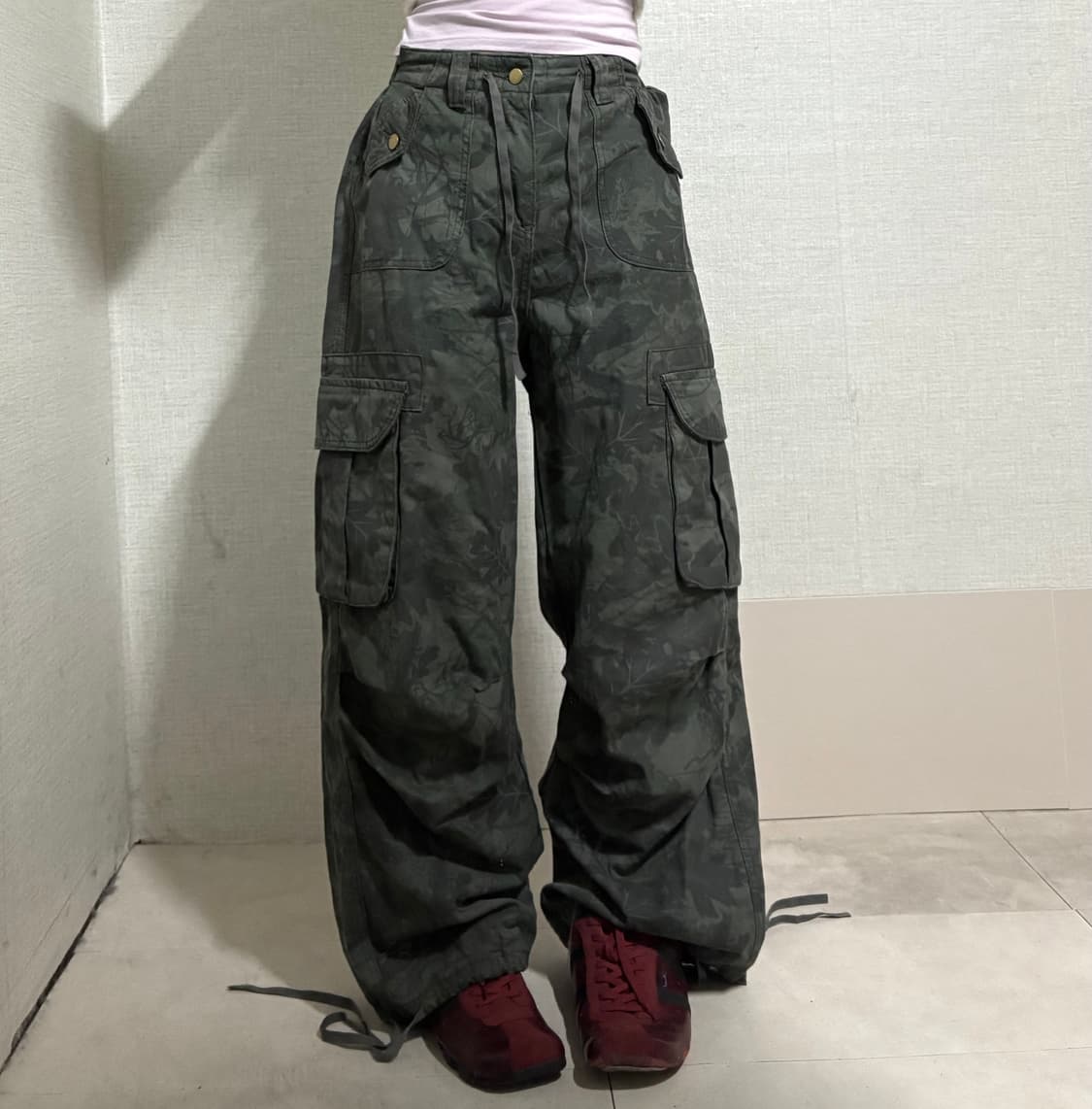 셔링디테일 카모 카고팬츠 상품이미지5