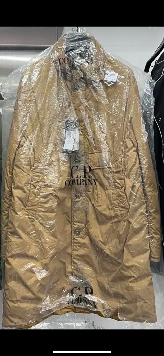 CP company Nycra R Mens Down Jacket 상품이미지1