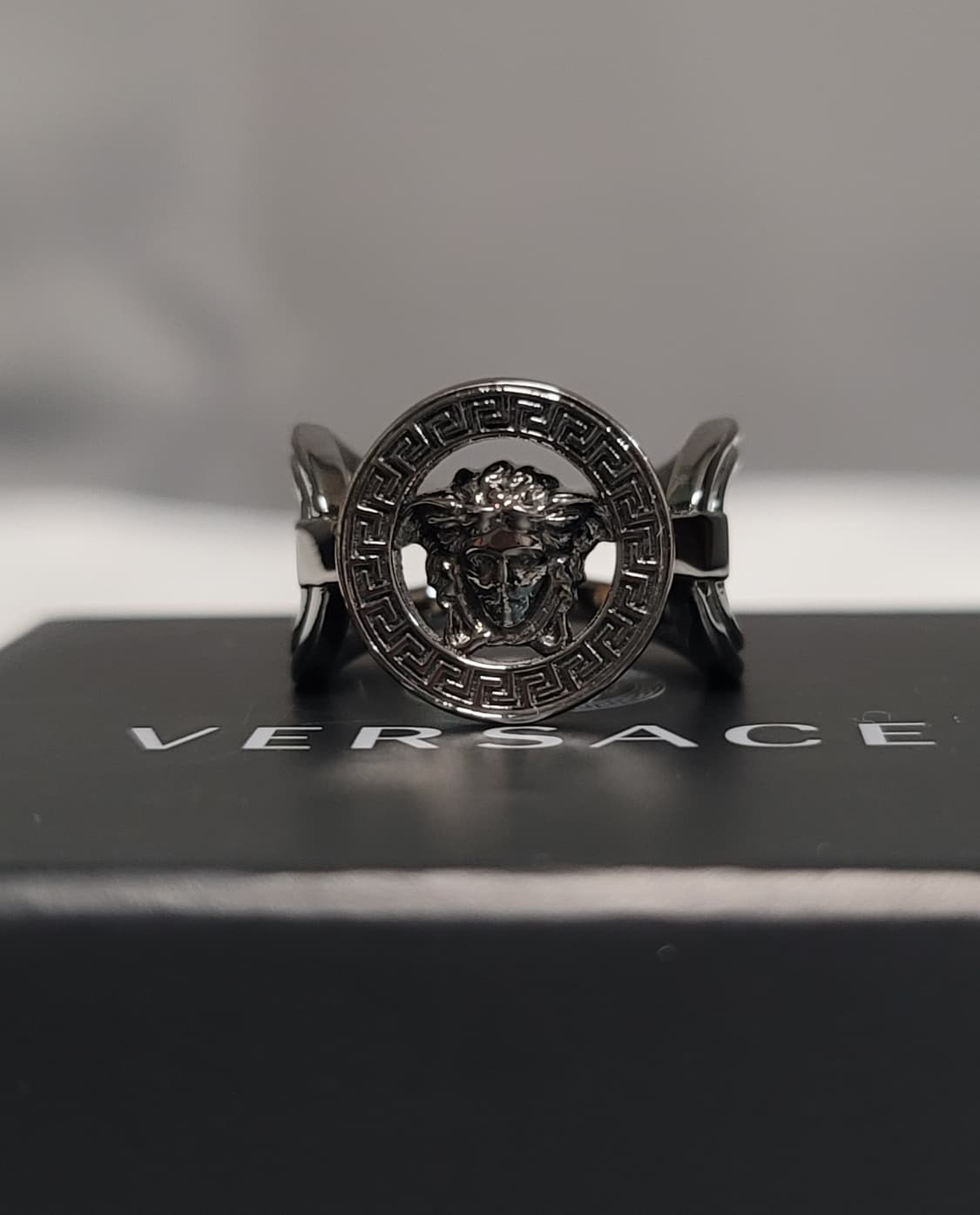 베르사체 반지,팔찌목걸이(에르메스디올샤넬펜디루이비통구찌셀린느생로랑크롬하츠 상품이미지1