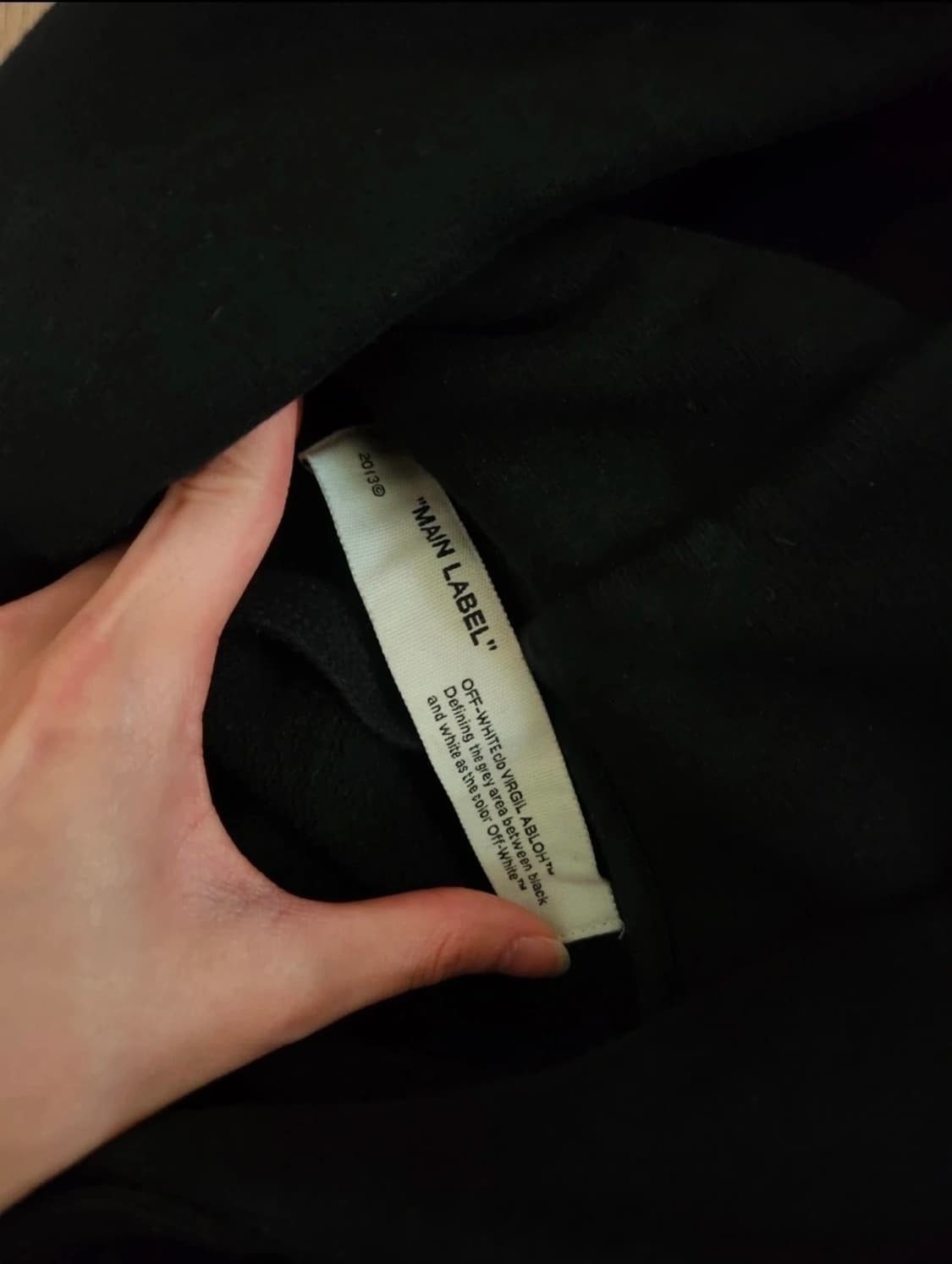 오프화이트 언피니쉬 애로우 후드티 상품이미지3