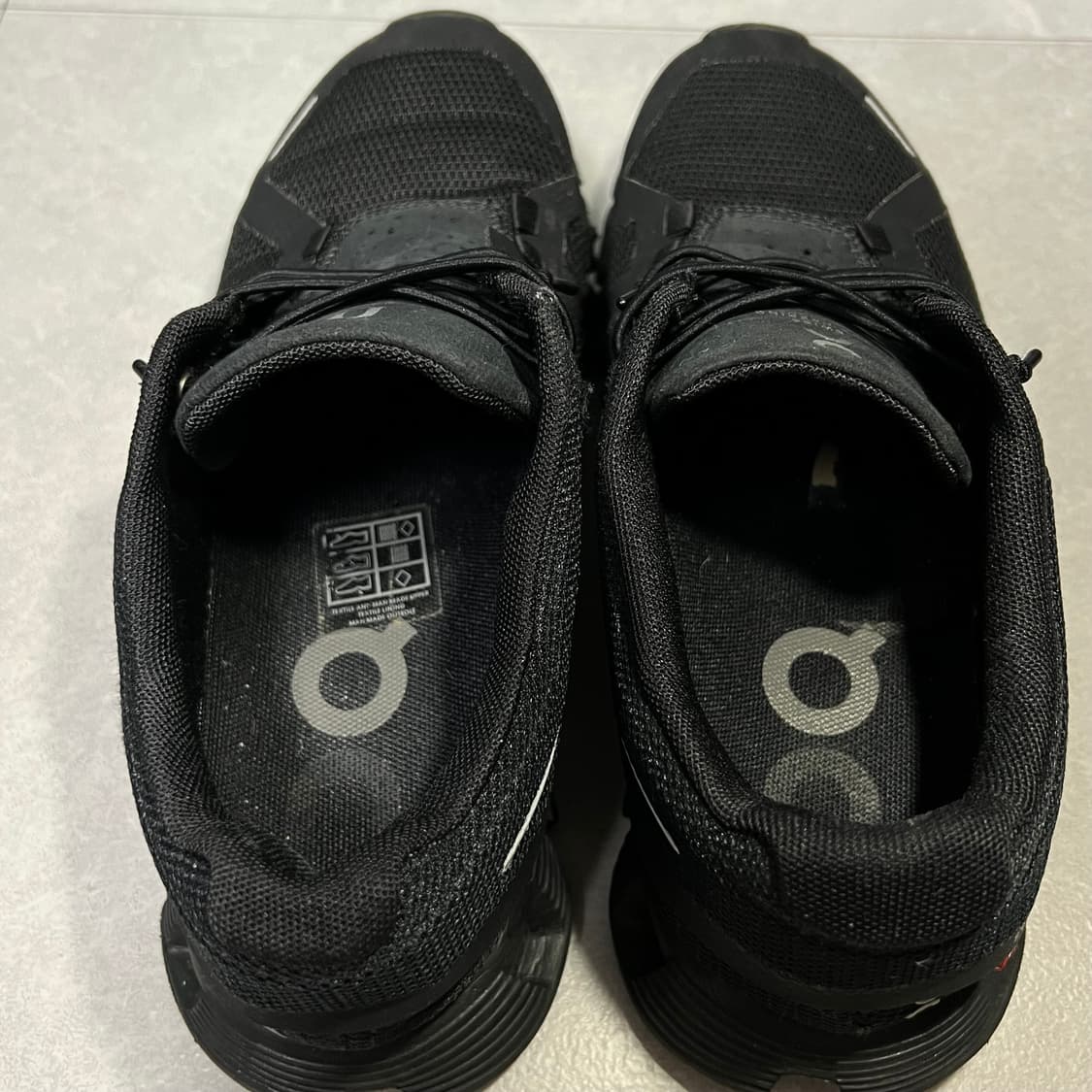 [235] 온러닝 클라우드 5 올블랙 상품이미지5