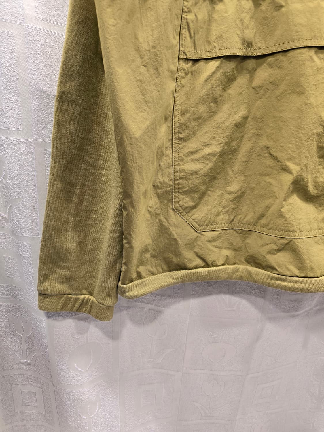 거의새거) 에이카화이트 블레이크 패치 오버사이즈 아노락 후드티 2사이즈( 상품이미지4