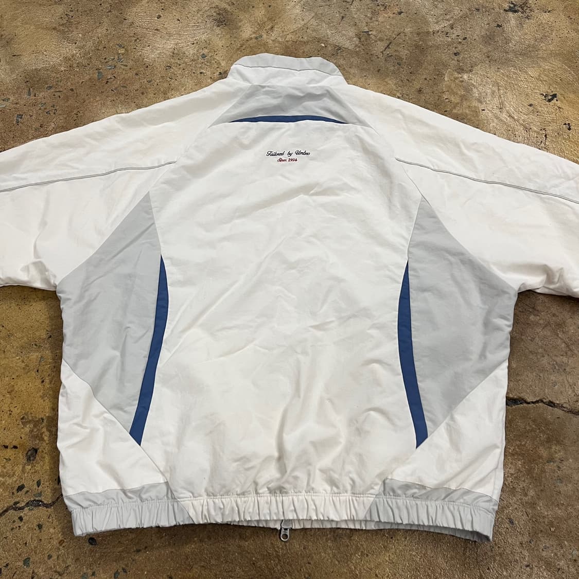 [정품/100] 엄브로 스탠넥 바람막이 웜엄 자켓 b18 상품이미지4